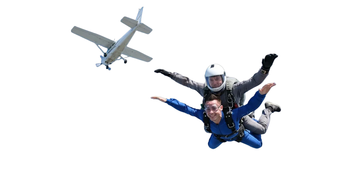 Parachutespringen op het springterrein – tandemsprong exit boven Limburg